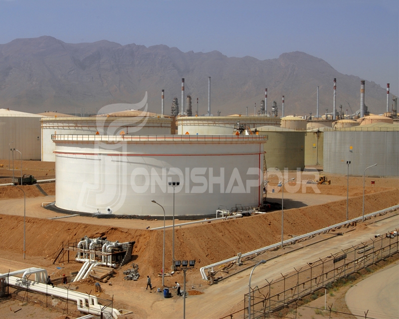 ساخت مخازن نفت اصفهان و مشهد 